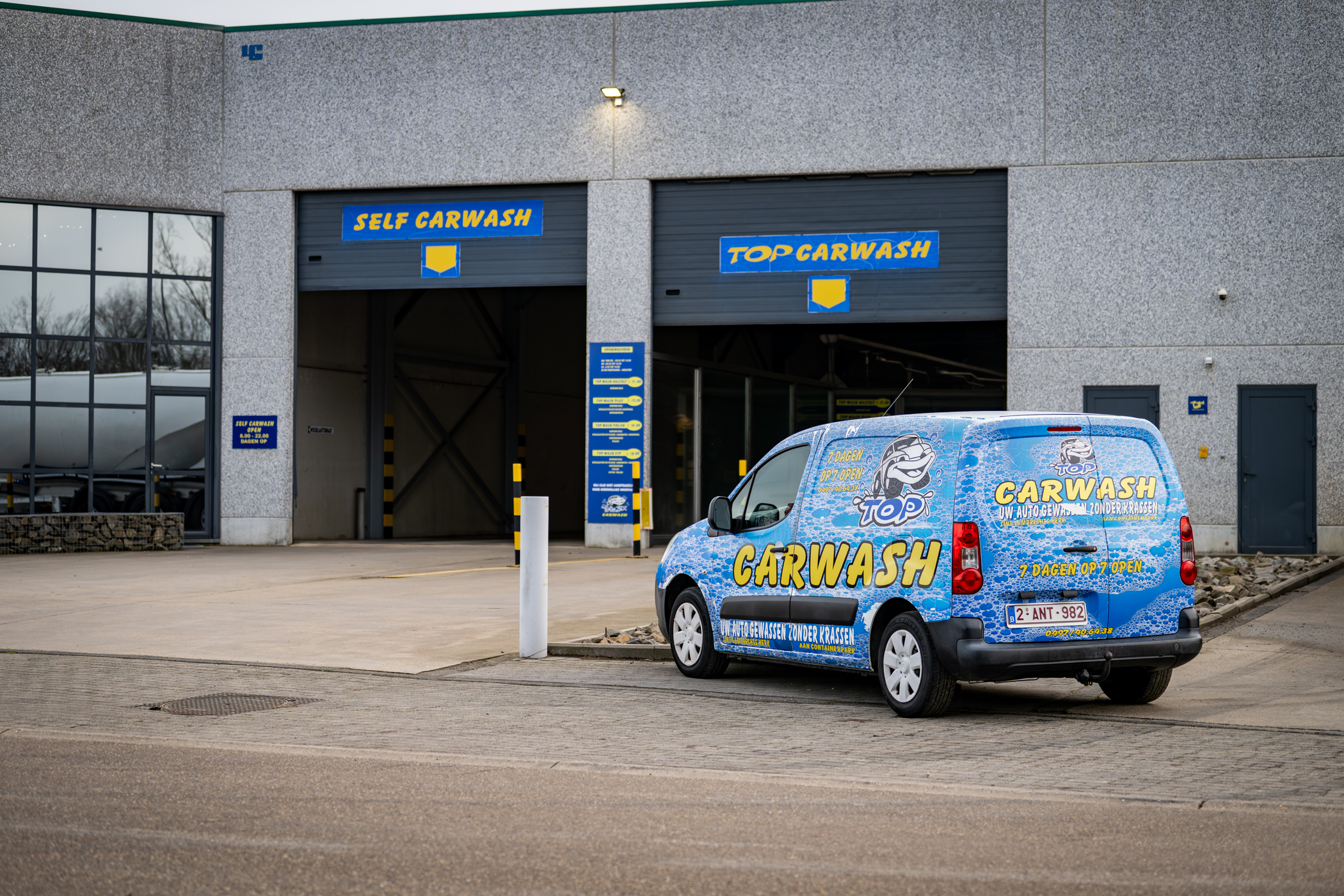 TopCarWash Professional Service